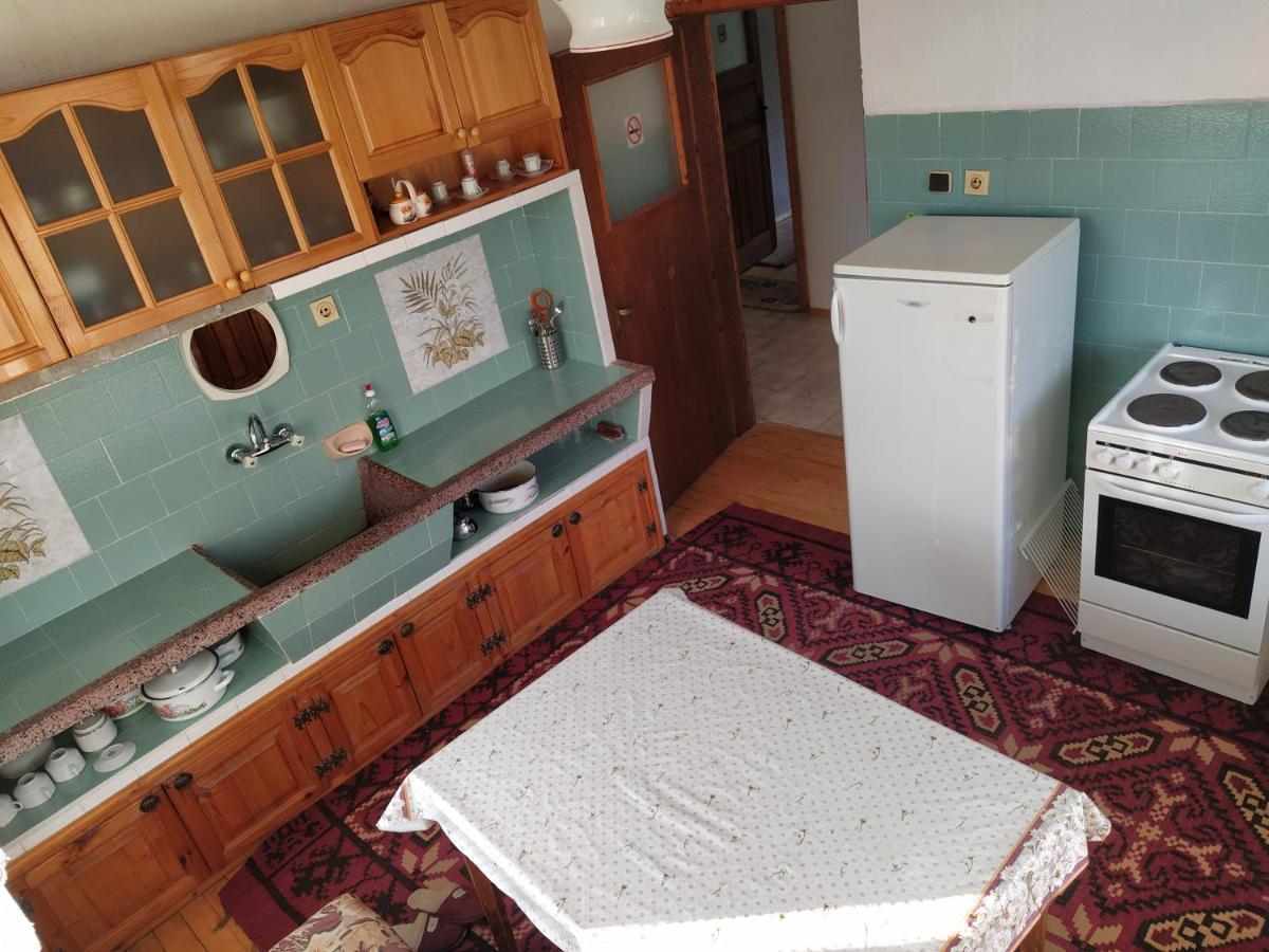 Guest House Proynovi Kałofer Zewnętrze zdjęcie