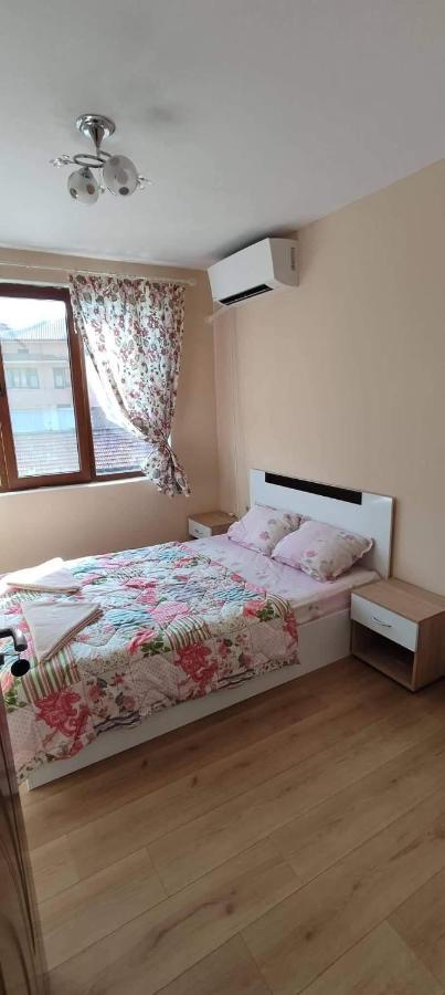 Guest House Proynovi Kałofer Zewnętrze zdjęcie