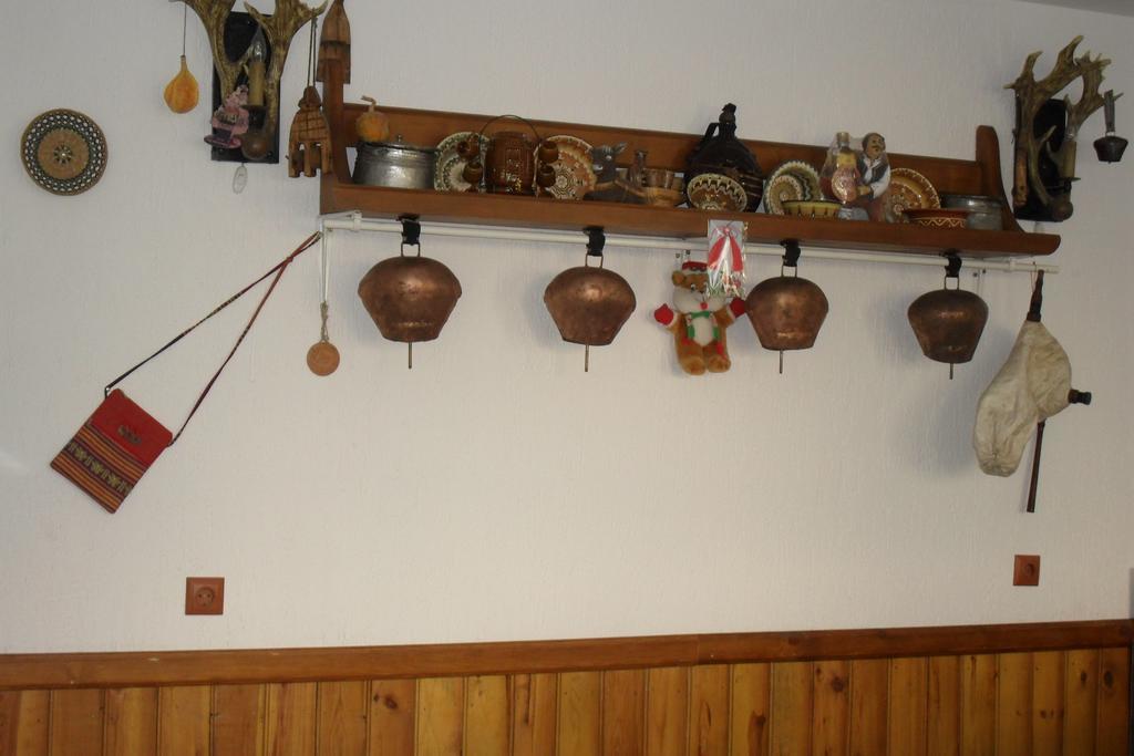 Guest House Proynovi Kałofer Zewnętrze zdjęcie